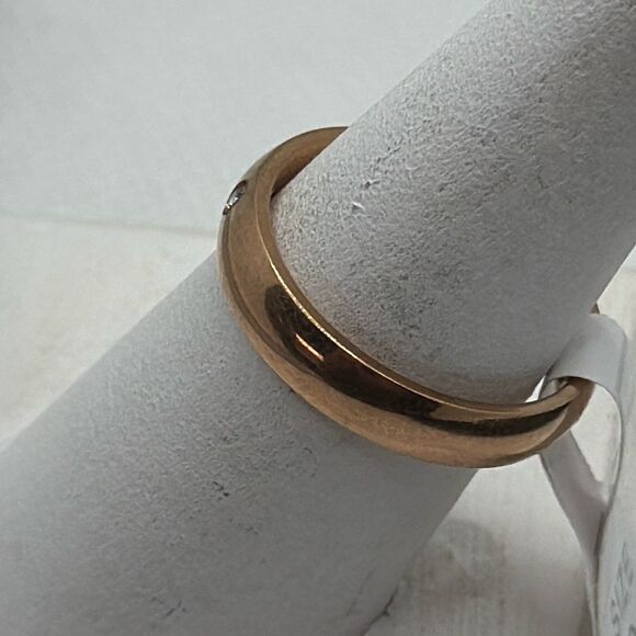 Brand New!! Size 9 1/2 Stainless steel band with solitaire zircon stone - Picture 2 of 4